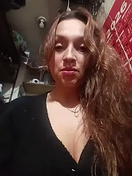 Alejandra N online show from May 2026 06:03:01 PM