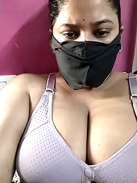 Snapshot of pinkisaha75 chatting on April 2026 01:37:02 AM pinkisaha75 online show from April 2026 01:37:02 AM