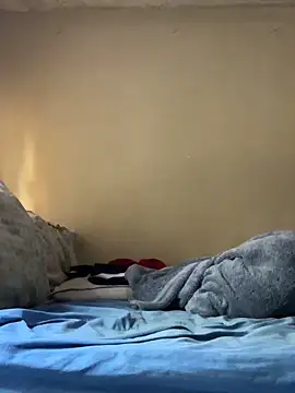 Snapshot of BigAndBeaut chatting on February 2026 09:19:02 AM BigAndBeaut online show from February 2026 09:19:02 AM