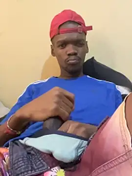 Snapshot of BigAndBeaut chatting on March 2026 07:46:02 AM BigAndBeaut online show from March 2026 07:46:02 AM