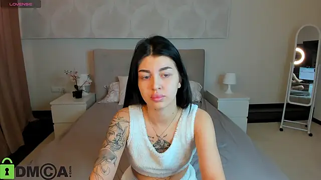 Karolina Kar online show from January 2026 06:17:01 AM