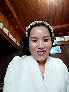 yu--yo online show from May 2026 01:00:02 AM