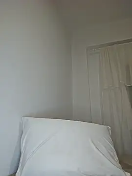 Angelmoon04 online show from May 2026 02:29:02 AM