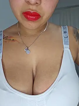 Angelmoon04 online show from June 2026 03:25:01 AM