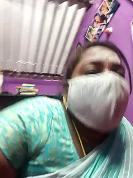 Snapshot of Tamil_Hot_Priya chatting on February 2026 07:15:01 AM Tamil Hot Priya online show from February 2026 07:15:01 AM