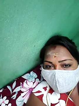 Snapshot of Tamil_Hot_Priya chatting on February 2026 11:34:02 PM Tamil Hot Priya online show from February 2026 11:34:02 PM