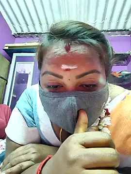 Snapshot of Tamil_Hot_Priya chatting on March 2026 10:34:02 AM Tamil Hot Priya online show from March 2026 10:34:02 AM