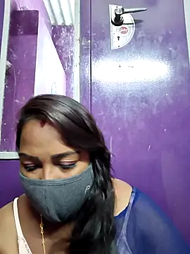 Snapshot of Tamil_Hot_Priya chatting on March 2026 04:53:01 AM Tamil Hot Priya online show from March 2026 04:53:01 AM