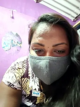 Snapshot of Tamil_Hot_Priya chatting on March 2026 04:40:01 AM Tamil Hot Priya online show from March 2026 04:40:01 AM