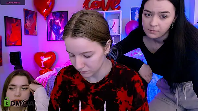 monica xcx online show from February 2026 10:34:02 AM