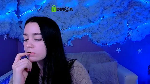 monica xcx online show from May 2026 07:09:01 PM
