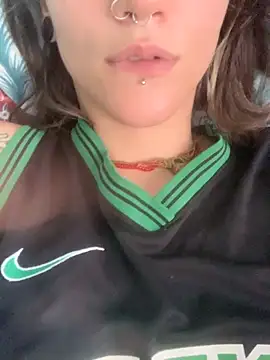 Casal HotBrisa online show from February 2026 01:18:02 PM