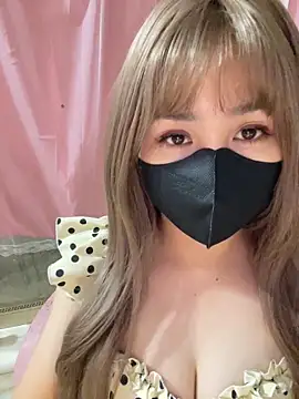 -Violet-t online show from May 2026 12:45:02 PM