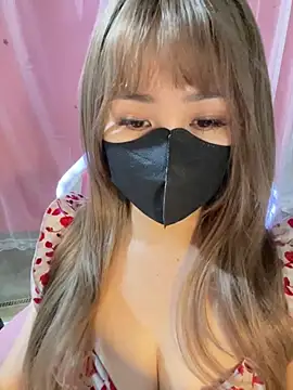 -Violet-t online show from May 2026 01:19:01 PM