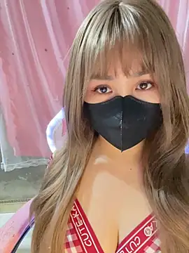 -Violet-t online show from May 2026 01:17:01 PM