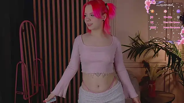 Waifu Ketrin online show from April 2026 01:20:01 PM