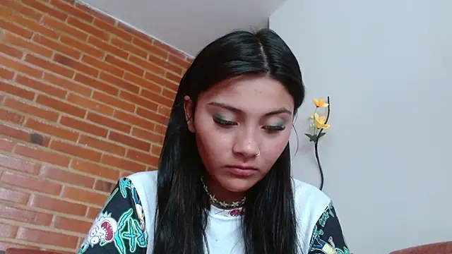 Lia rouse04 online show from June 2026 01:23:01 PM