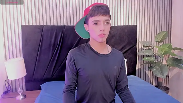 LeoHard   online show from February 2026 01:43:02 AM