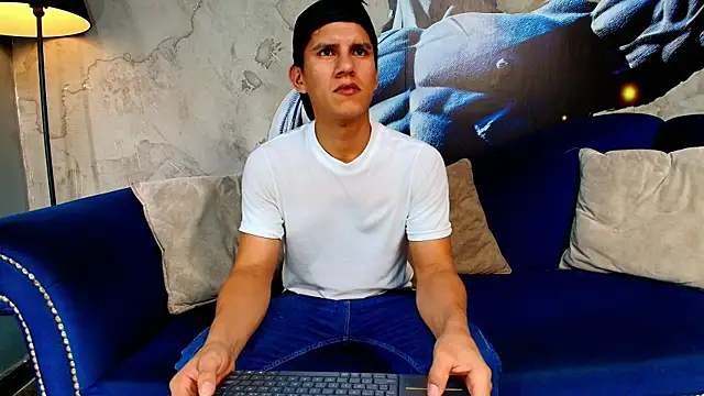 Atlas desire online show from March 2026 07:21:02 PM