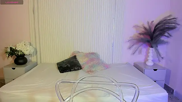 Snapshot of LyraFrost5 chatting on March 2026 02:17:02 AM LyraFrost5 online show from March 2026 02:17:02 AM