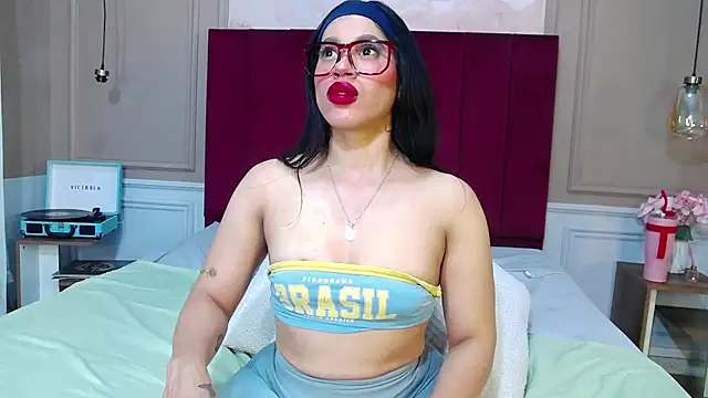 GiaTegel online show from June 2026 02:15:02 PM