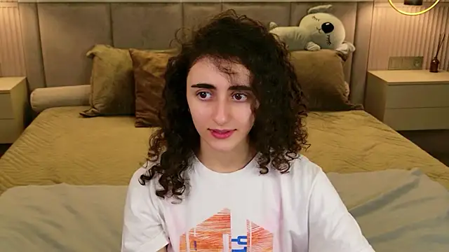 Snapshot of Susan_Fors chatting on March 2026 06:28:01 AM Susan Fors online show from March 2026 06:28:01 AM