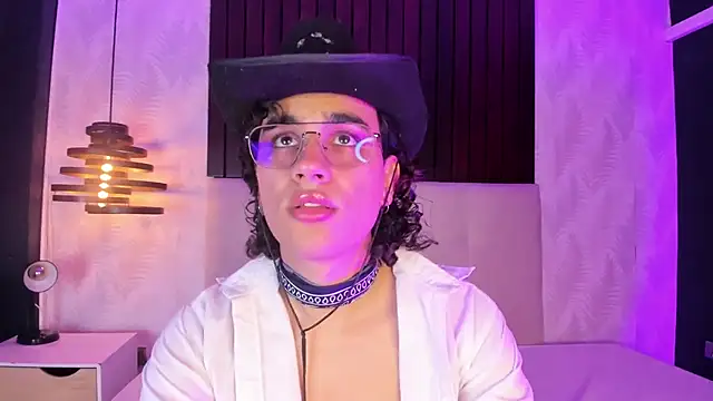 Fran Smiths online show from March 2026 06:36:01 PM