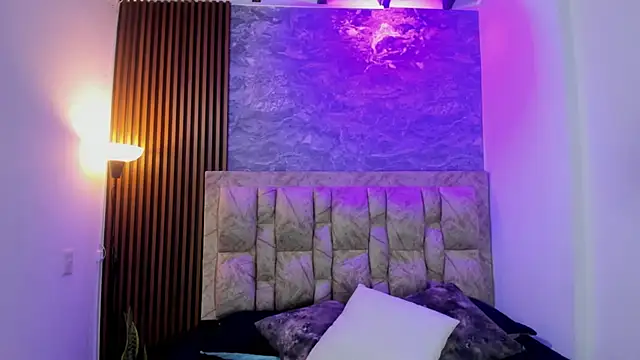 katy giil  online show from February 2026 12:20:02 PM