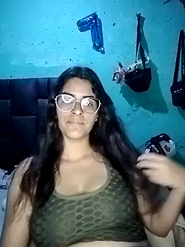 Snapshot of Araanza05 chatting on January 2026 02:26:02 AM Araanza05 online show from January 2026 02:26:02 AM