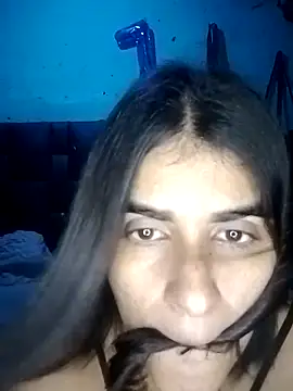 Snapshot of Araanza05 chatting on February 2026 12:29:02 AM Araanza05 online show from February 2026 12:29:02 AM