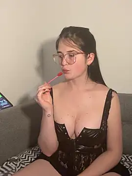 moon0626 online show from July 2026 02:28:02 AM