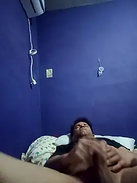 yoguitolokoche online show from February 2026 09:47:01 AM