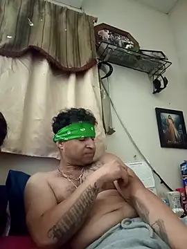 yoguitolokoche online show from February 2026 12:49:01 PM