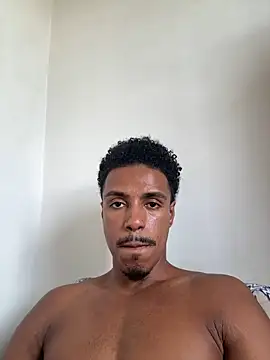 LorenzoBlack27 online show from March 2026 06:57:01 PM