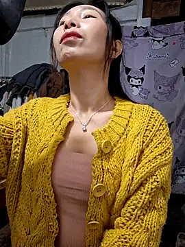 Adela-222 online show from February 2026 01:43:02 AM