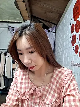 Snapshot of Adela-222 chatting on April 2026 12:50:02 AM Adela-222 online show from April 2026 12:50:02 AM