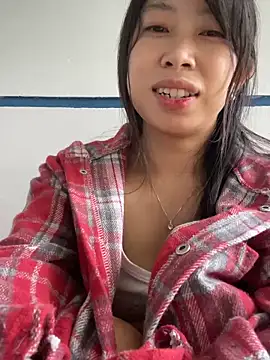 Snapshot of Mayly_lucky2 chatting on June 2026 02:23:02 AM Mayly lucky2 online show from June 2026 02:23:02 AM