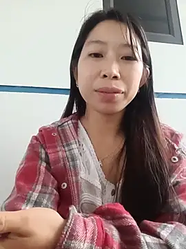 Snapshot of Mayly_lucky2 chatting on July 2026 03:23:01 AM Mayly lucky2 online show from July 2026 03:23:01 AM