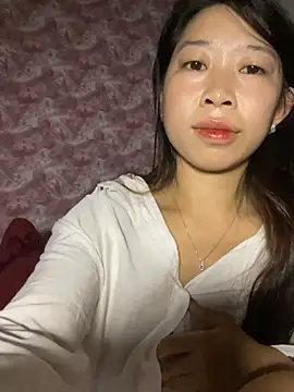Snapshot of Mayly_lucky2 chatting on July 2026 10:38:02 PM Mayly lucky2 online show from July 2026 10:38:02 PM