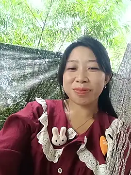 Snapshot of Mayly_lucky2 chatting on July 2026 06:07:02 AM Mayly lucky2 online show from July 2026 06:07:02 AM