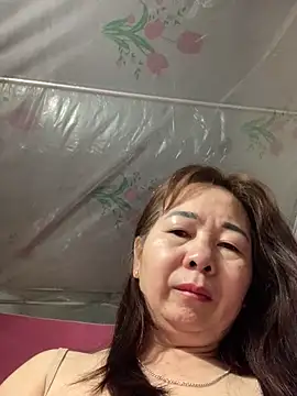 -Mery- online show from April 2026 07:49:01 PM