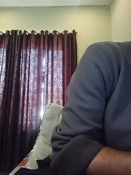 your bad boy0001 online show from February 2026 06:28:01 AM