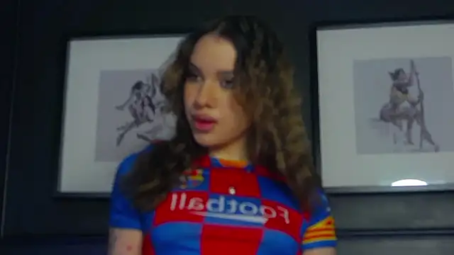 LiaVesper online show from January 2026 05:11:02 AM