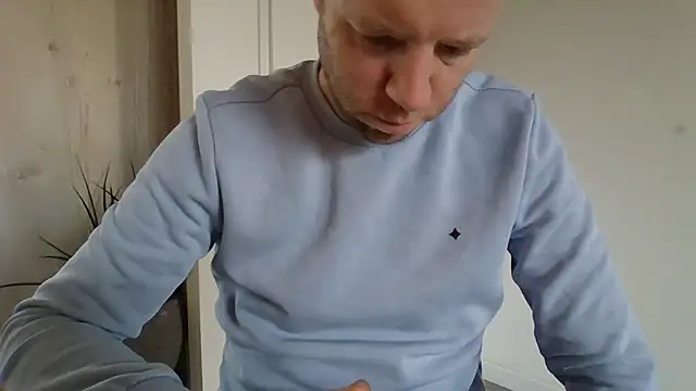 Vector1982 online show from February 2026 02:43:02 PM