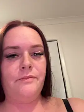 carinabro10 online show from May 2026 09:58:01 AM
