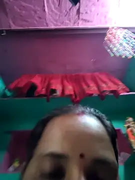 Snapshot of Reena_lodha chatting on June 2026 10:15:01 AM Reena lodha online show from June 2026 10:15:01 AM