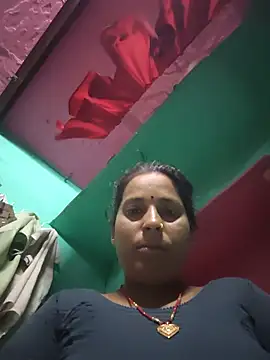 Snapshot of Reena_lodha chatting on July 2026 10:49:02 PM Reena lodha online show from July 2026 10:49:02 PM