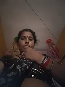Snapshot of Reena_lodha chatting on July 2026 10:58:02 PM Reena lodha online show from July 2026 10:58:02 PM