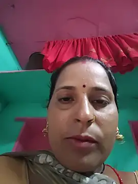 Snapshot of Reena_lodha chatting on July 2026 07:01:02 AM Reena lodha online show from July 2026 07:01:02 AM