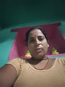 Snapshot of Reena_lodha chatting on August 2026 11:14:01 PM Reena lodha online show from August 2026 11:14:01 PM